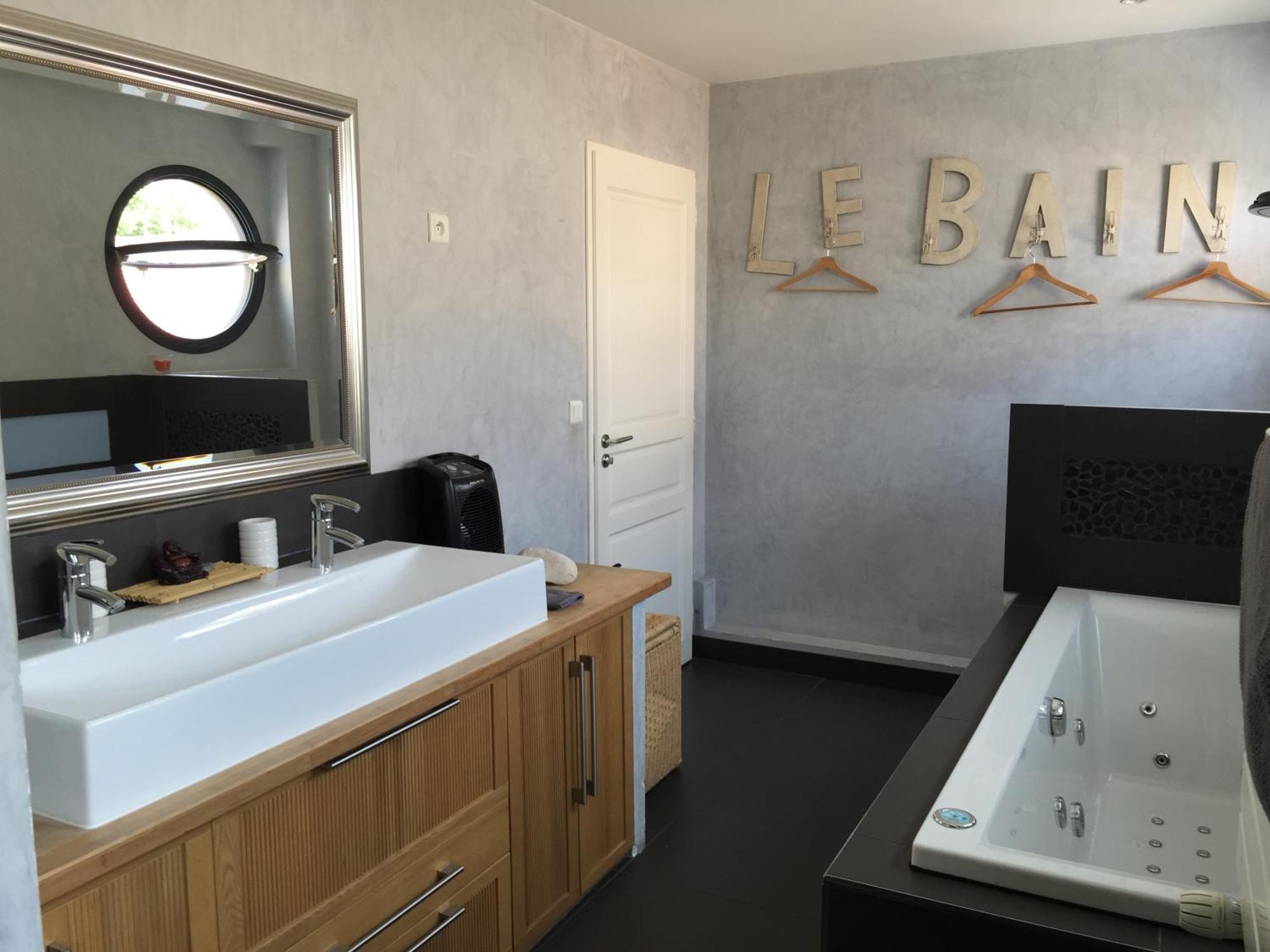 Beausejour-Porte De Versailles Expo Issy-les-Moulineaux Phòng bức ảnh